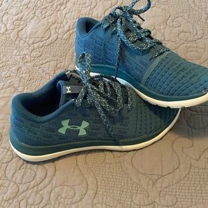 Under Armour shoes size 7.5